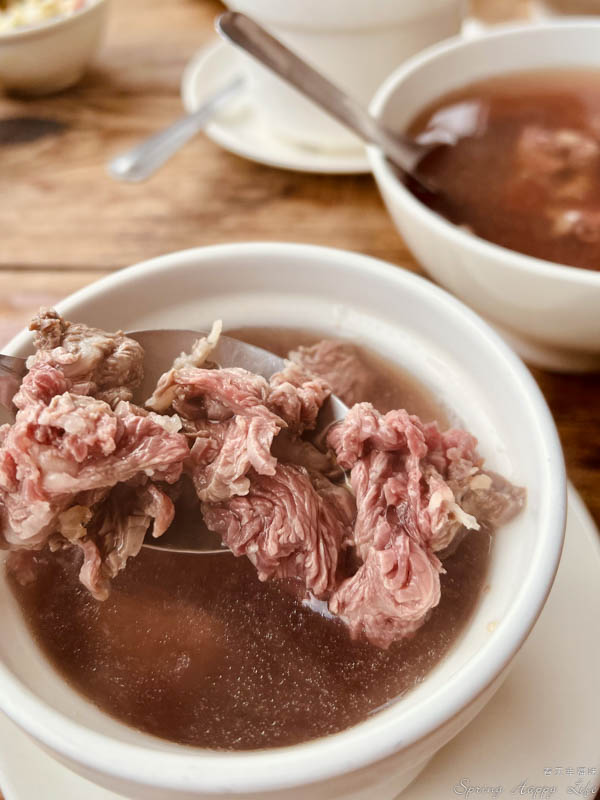 【台南美食】鴻品牛肉湯 在地老饕吃的隱藏版美食 極品牛肉湯(附菜單價錢) @春天幸福味