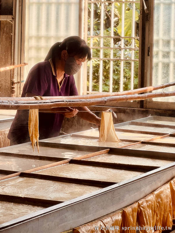 【台東美食】大池豆皮店 蔣勳老師筆下的7分鐘豆皮 池上必吃美食~太晚來吃不到柴燒美味！ @春天幸福味
