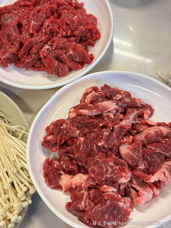 【屏東美食】阿彬火鍋店 在地人激推平價石頭火鍋 一位難求半露天火鍋店 @春天幸福味