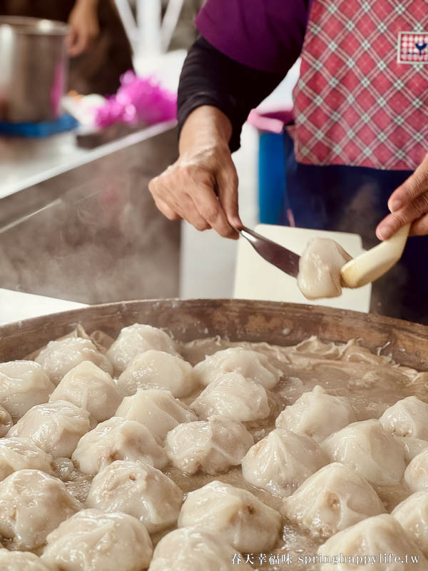 【高雄美食】香香肉圓 排隊銅板美食的王者~15元大肉圓傳統好滋味 @春天幸福味