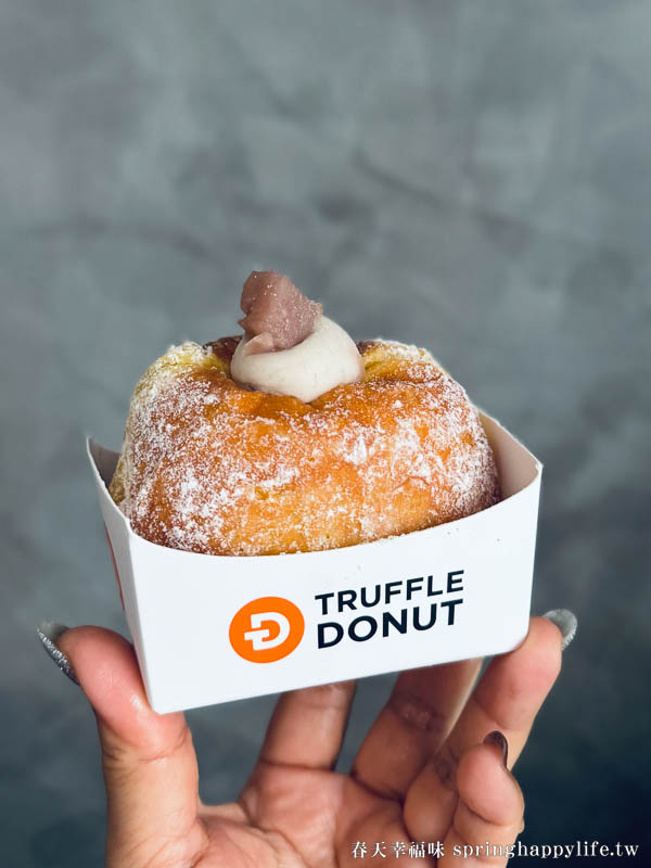 【高雄美食】Truffle Donut高雄店 日本鳥取生甜甜圈 排隊名店海外首店 松露甜甜圈必吃！ @春天幸福味