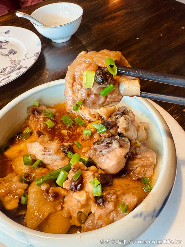 【台東美食】半野生活 隱身在台東成功山上祕境 柴燒無菜單料理/2025年500盤美食 @春天幸福味