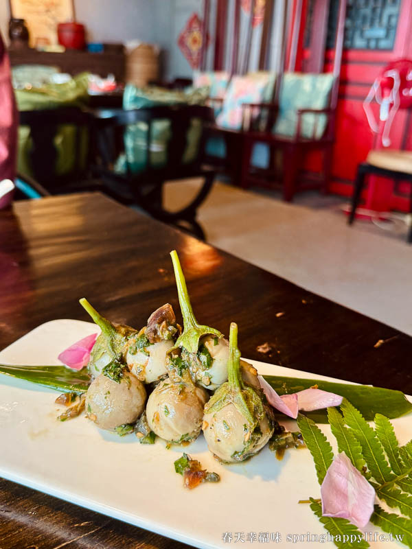 【台東美食】半野生活 隱身在台東成功山上祕境 柴燒無菜單料理/2025年500盤美食 @春天幸福味